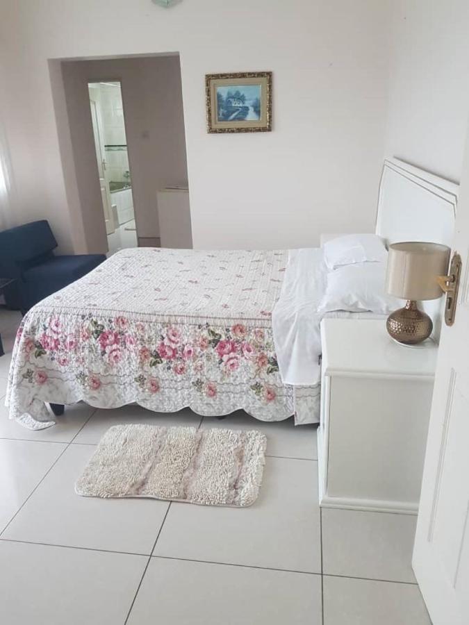 Carlcyn Homestay Gaborone Exteriör bild